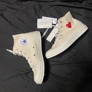 Converse X PLAY Comme des Garçons Chucks - Cream with Red Heart